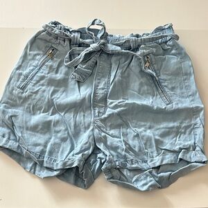Dynamite High Waist Light Blue Shorts